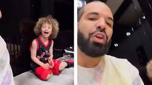 Viral video shows Drake and crew attempting to swat bee away from the  rapper in St. Tropez