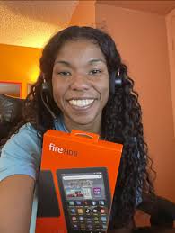 I've joined the E- Reader gang and I spoiled myself just a little bit 🤪😊💸