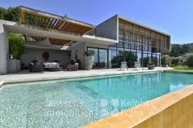 Magnifique Propriete Contemporaine A Vendre Proche Lourmarin Janssens Immobilier Provence Immobilier Maison A Vendre A Vendre