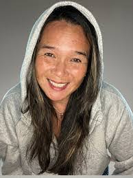 Penelope Salas's Instagram, Twitter & Facebook