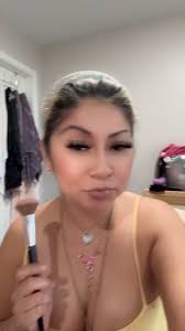 ✨😁🙏🏻🌻⭐️💛🌝🌙🌼🐝🐥🍌🍋🦜🌕🎗️👑🪞🪩🍯✨Today’s beauty, hair , makeup 💄  look 👀 #yellow #thelifeofvanessab #ootd #fyp #fypシ #model TGIF ✨ Happy  Friday #summerdress #floraldesign