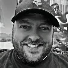 ☀️☀️☀️ We just received more kayaks! ☀️☀️☀️ $189.98 Sundolphin Journey 10  SS sit