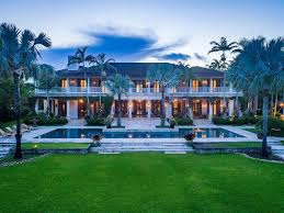 700 Casuarina Concourse Coral Gables Fl 33143 Mls A10533565 Zillow Luxury Homes Dream Houses Mansions Florida Mansion