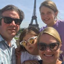 Julia Hawthorne (juliakhawthorne)