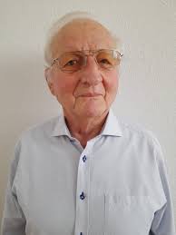 90. Geburtstag des ehemaligen Ersten Bürgermeisters Ernst Müller am 21.  Dezember