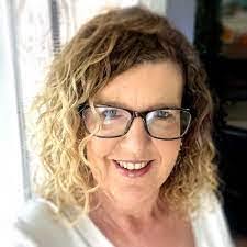 Jana Sears's Instagram, Twitter & Facebook