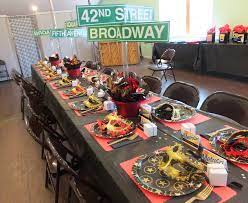 Musical notes tableware set 24 9 paper plates 24 7 plates 24 9 oz cups and 50 luncheon napkins kids music party supplies birthday decorations music note karaoke themed party favors by gift boutique. Pin By Jessica Nelson On Sasha S Broadway Birthday Party Broadway Party Broadway Themed Party Broadway Theme Party