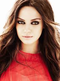 Resultado de imagem para mila kunis