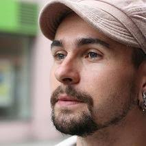 Gary Blake (@iblakegary)