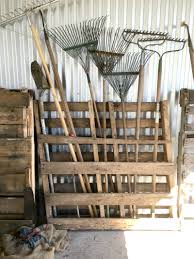 In addition, it only requires unused wood pallet and nails. Diy Pallet Projects C R A F T