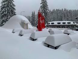 Ninge Abundent La Munte Un Metru De ZÄƒpadÄƒ S A Asternut In Poiana Brasov A Nins Pentru Tot Sezonul
