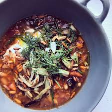 La Recette De Soupe A La Saucisse Haricots Blancs Et Quinoa Du Chef Michael Tozzi Le Devoir