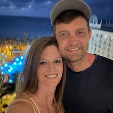 What is the oldest age for a successful maiden foaling in horses?