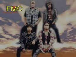 Tiada terpaling indah sewaktu bersamamu intan hilai tawamu terpancarlah oh sinaran. Wings Lena Diulit Intan Original Audio Youtube