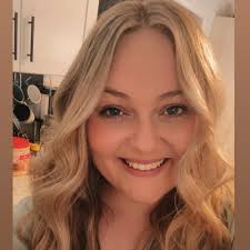 Itchy and shedding golden retriever. What can be done?