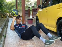 Kereta pemain bola sepak malaysia. Syukur Kecederaan Makin Pulih