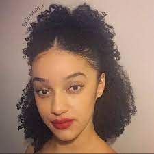 Middle Part Half Up Half Down On Wash Go Hair Curlygirl X Curly Hair Styles Naturally Hair Advice Beautiful Curly Hair