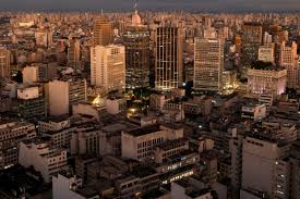 Crescimento do PIB do Brasil acelera a 1,1% no primeiro trimestre Por Reuters