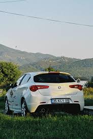 Image result for Bianco Dorato 2014 Alfa-Romeo