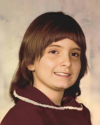 WATCH MARILU HENNER BACK IN THE 80s SEE HERE (No. 35):  https://www.mentalfloss.com/article/604790/best-guilty-pleasure-movies?a_aid=46813  On this date in 1983, promo shots of scenes from the upcoming American  comedy film 'The Man Who Loved Women'