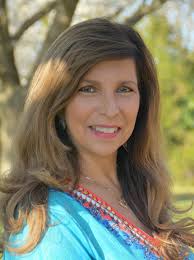 On behalf of YWCA York's Board Advocacy Committee, we are announcing Delma  Rivera-Lytle as the 2018 Dorrie Leader Advocacy Award honoree! Delma will  receive her award