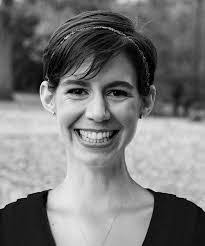 Elyse Kelly's Instagram, Twitter & Facebook