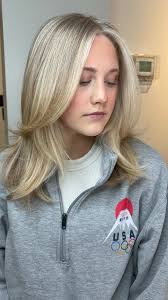 ✨A very full circle moment✨ , a little back story to this sweet moment, I  met Maddie in high school back in Louisiana! I used to visit her in Dallas  while she was in hair school 🥺 let’s just say she ...