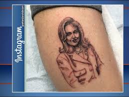 Responding to one fan's total disbelief, mcgranaghan elaborated on davidson's tattoo. Saturday Night Live Actor Pete Davidson Reveals Leg Tattoo Of His Hero Hillary Clinton Abc News