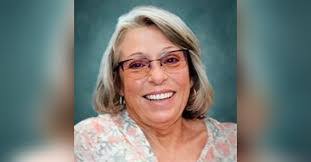 Ann Arrowood's Instagram, Twitter & Facebook