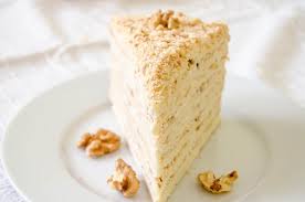 Medovik Honey Cake Tort Miere Si Smantana Recipe Honey Cake Recipe Russian Honey Cake Russian Cakes