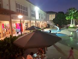 Bukit beruntung golf & country resort, ampang park tren istasyonundan kısa mesafededir. Hari Ke 3 Ramadan Bukit Kemuning Golf Country Resort ÙÙŠØ³Ø¨ÙˆÙƒ