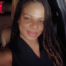 Thank a farmer. 🌱 Meet a maker. What's your favorite thing about shopping  at farmers markets? ☀️ We love having the opportunity to ask questions &  learn more about the item we're