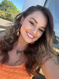 Incredibly full heart this weekend visiting Wilmington 🥹🥂 Happy Sunday,  everyone!