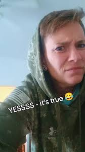 Why I Only Love Green Pickles in Jars