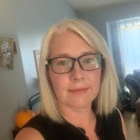 600+ "Knutson" profiles