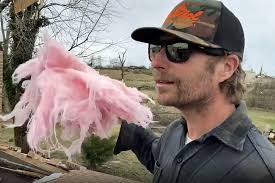 WATCH: Dierks Bentley Visits Tornado-Ravaged Home of His Drummer