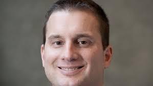 David Afshar's Instagram, Twitter & Facebook