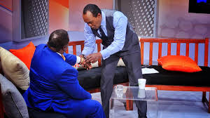 Cotu boss francis atwoli is no doubt a moneyed man. Atwoli Flaunts His Golden Watch Daily Active