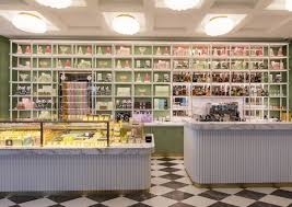 Laduree A Geneve Interieur De Boulangerie Salon De The Moderne