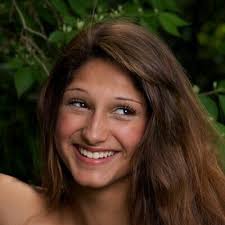 Alexa Branham's Instagram, Twitter & Facebook