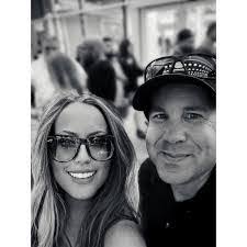 Candace Bateman's Instagram, Twitter & Facebook