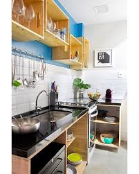 Os Nichos De Pinus Da Oppa Formam Bela Composicao Com A Parede Que Recebeu Tinta