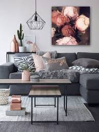 deco salon vous recherchez une idée déco pour votre salon tendance et originale ? Quel Cadre Deco Avec Un Canape Gris Blog Izoa