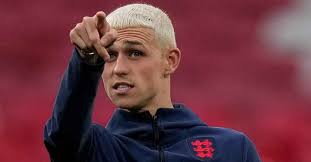 Phil foden (philip foden, born 28 may 2000) is a british footballer who plays as a central attacking midfielder for british club manchester city, and the england national team. England Players To Copy Foden S Blond Hairstyle If They Win Euro 2020 Euro 2020 News Onmanorama