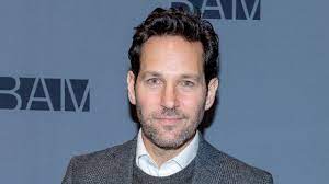 His parents, michael and gloria, both from jewish families, were born in the london area, u.k. Brdojra28taokm