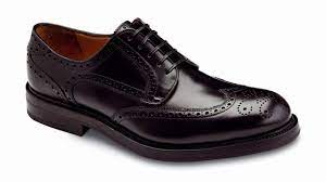 Dieser herren budapester ist ein klassisches herrenschuhmodell, denn dieser wird auf einem breiten, relativ geradem leisten gefertigt. Mode Oxford Bis Loafer Wann Herren Welchen Schuh Tragen Sollten Augsburger Allgemeine