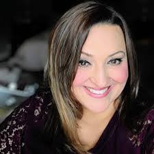 Jeanine Howe's Instagram, Twitter & Facebook