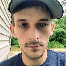 Logan Shrader's Instagram, Twitter & Facebook