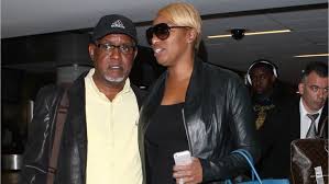 Born in queens, new york and raised in athens, georgia, she is best known for having appeared on the reality television series the real housewives of atlanta as an original cast member and for her recurring. Nene Leakes Says Husband Gregg Is Near Death From Cancer