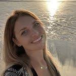 Kristen Robey's Instagram, Twitter & Facebook